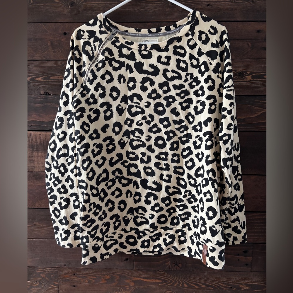 Ampersand top